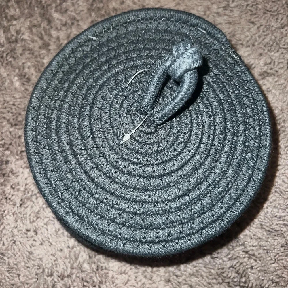 NWT Blue Rope Plant Holder with Lid
